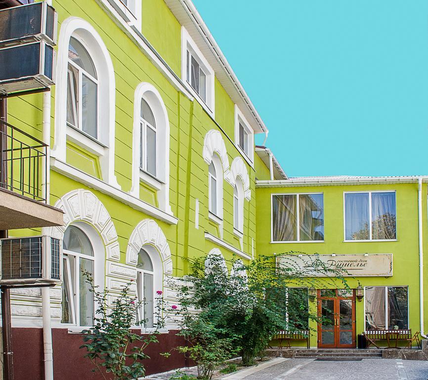 אודסה Guest House De Rishelye מראה חיצוני תמונה