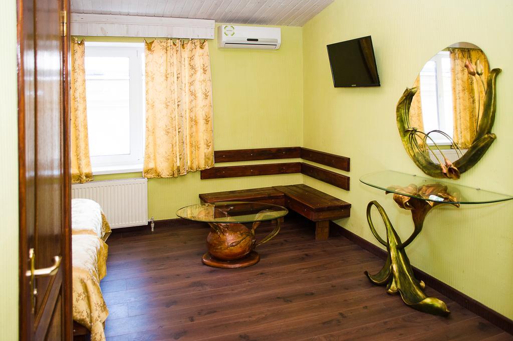 אודסה Guest House De Rishelye מראה חיצוני תמונה